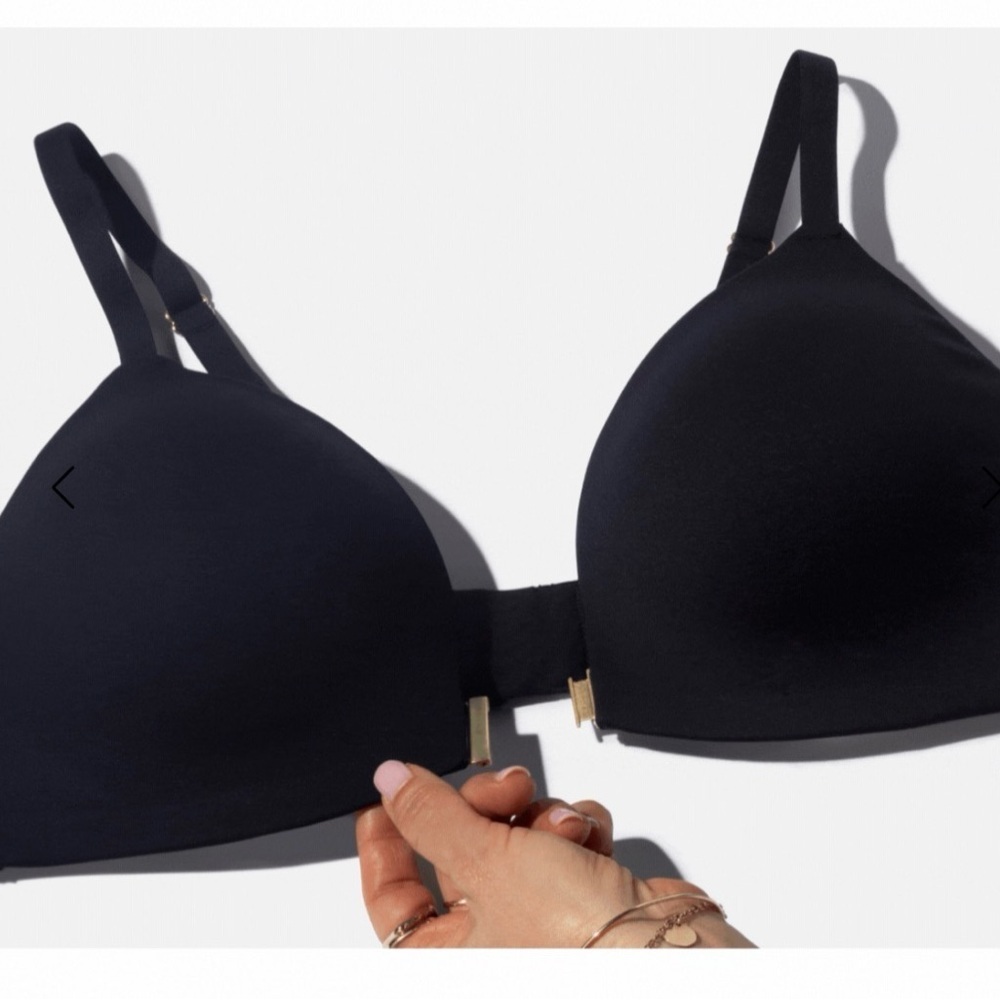 🔥NWT UNDEROUTFIT 1295 THE FRONT-CLOSURE DREAM BRA SMALL BLACK